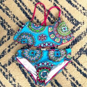 Girls 2 piece swimsuit